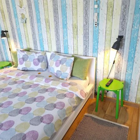 Dream Studio Petroşani エクステリア 写真